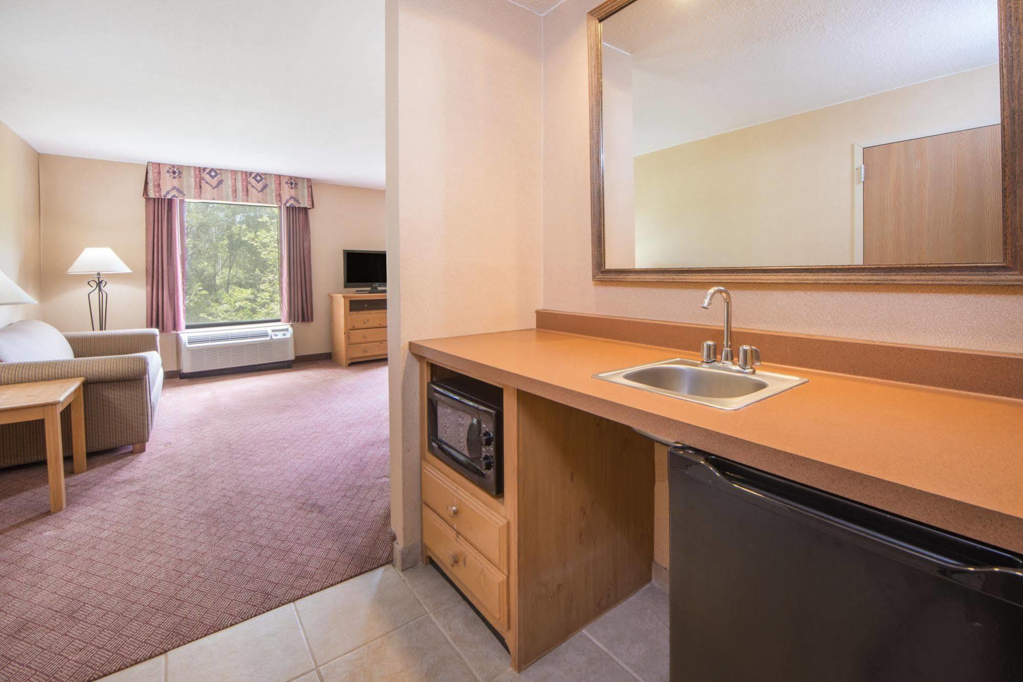 Hampton Inn&suites
