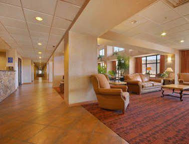 Hampton Inn&suites Hotel